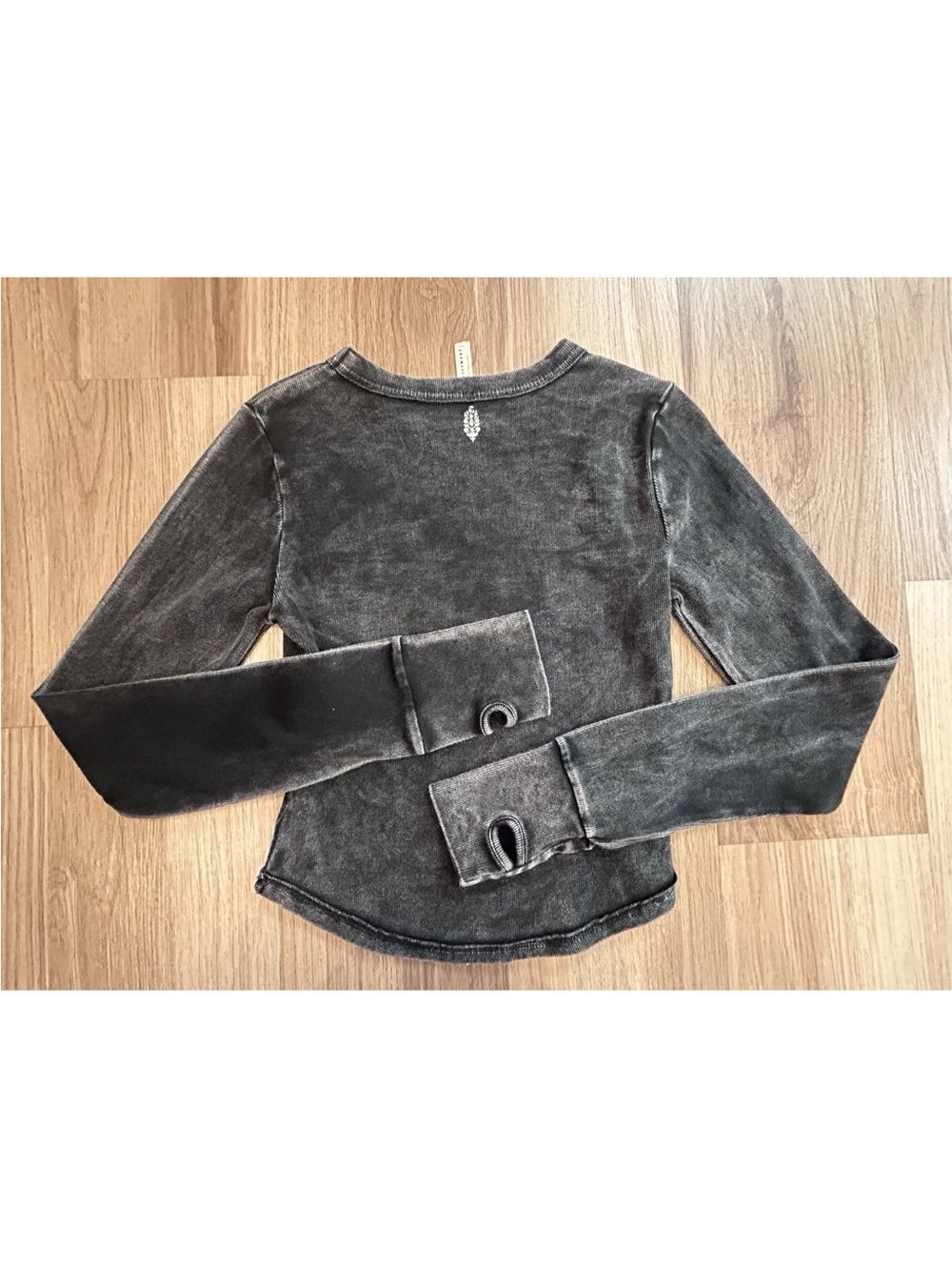 Free People Movement Long Sleeve Ribbed Crew Neck Top Size Medium - Picture 9 of 10